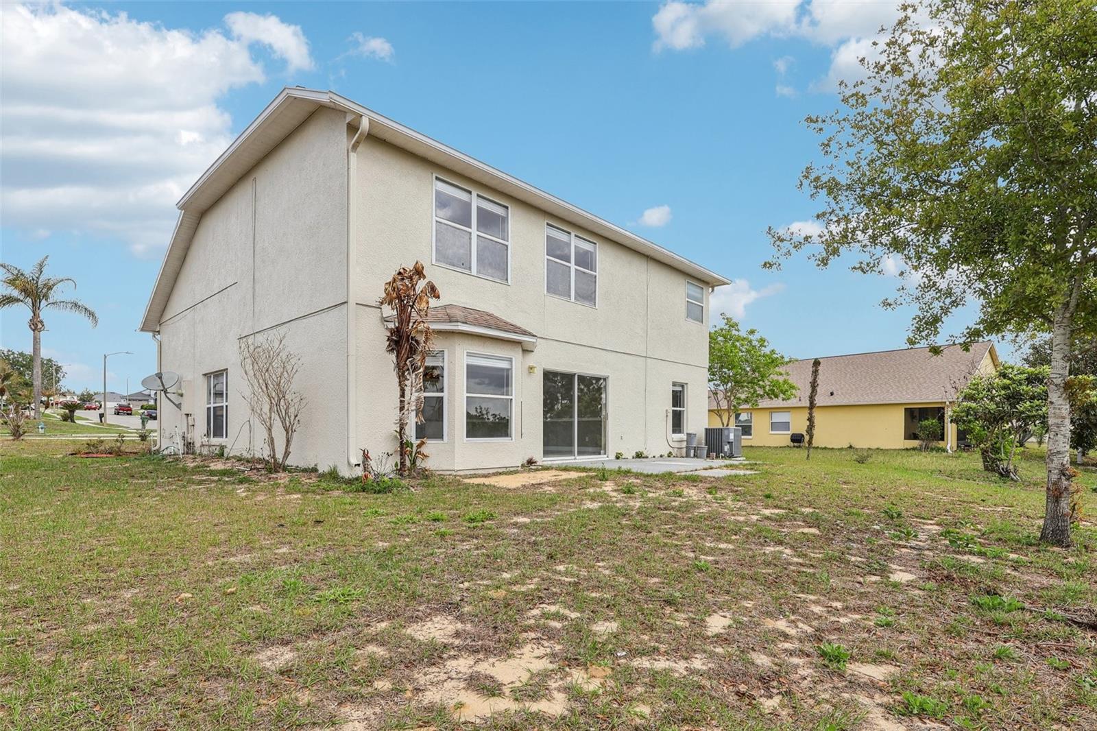 Image 32 of 36 For 7694 Country Run Parkway