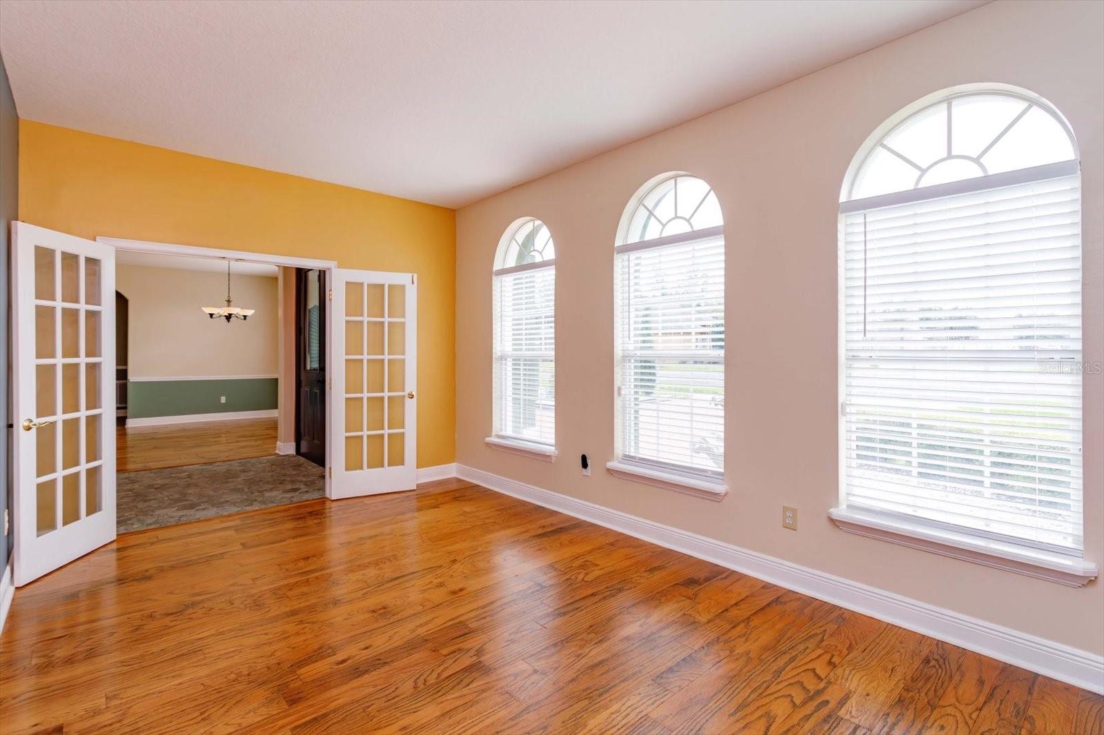 Image 12 of 43 For 2348 Northumbria Drive