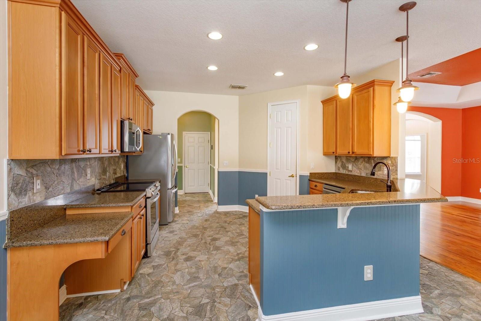 Image 17 of 43 For 2348 Northumbria Drive