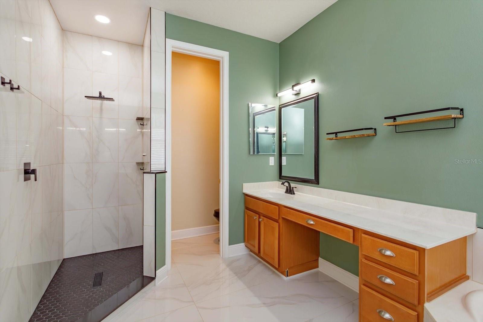 Image 27 of 43 For 2348 Northumbria Drive