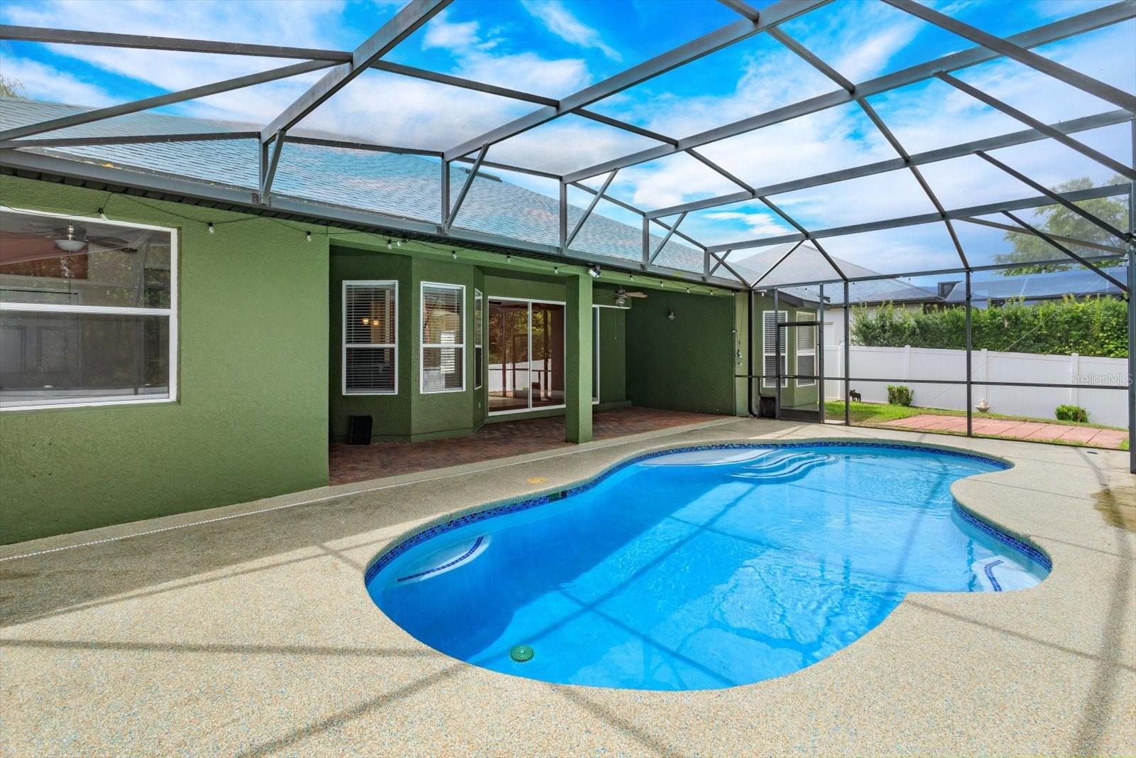 Image 40 of 43 For 2348 Northumbria Drive