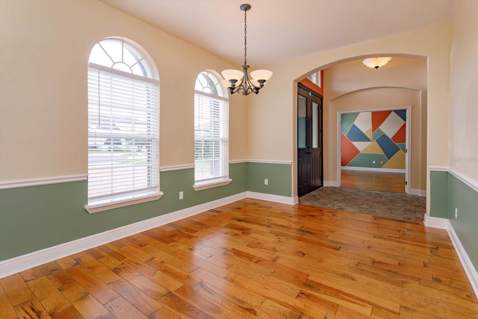 Image 7 of 43 For 2348 Northumbria Drive