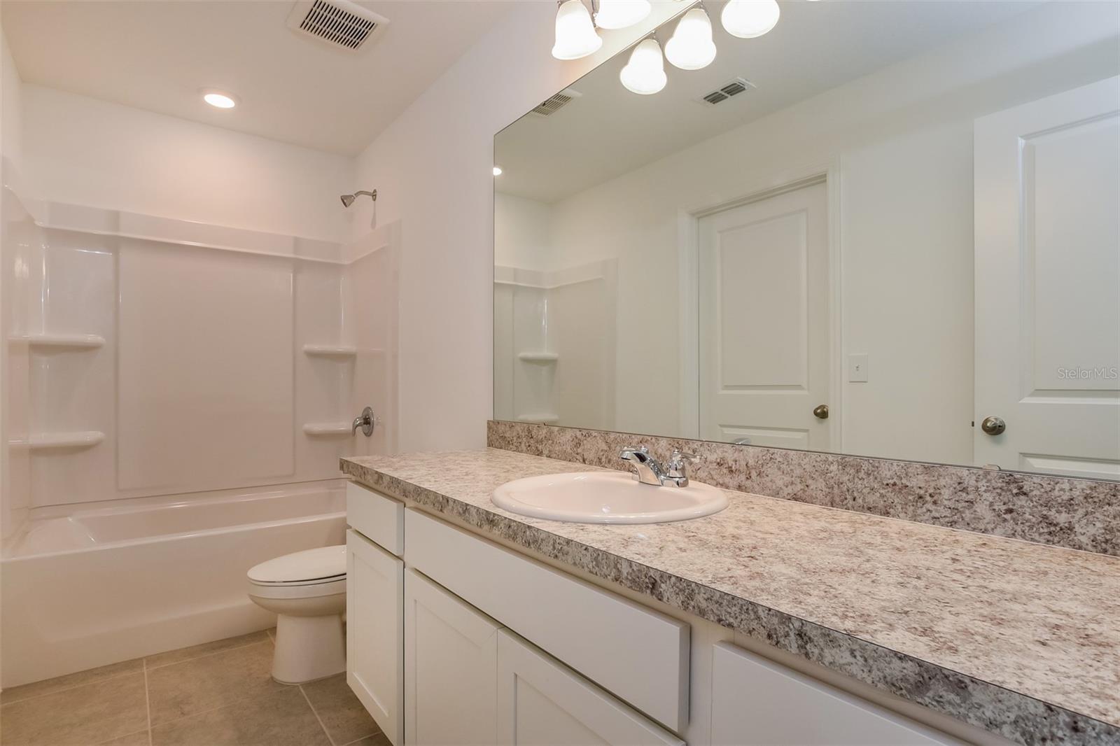 Image 2 of 15 For 2084 Hemingway Circle