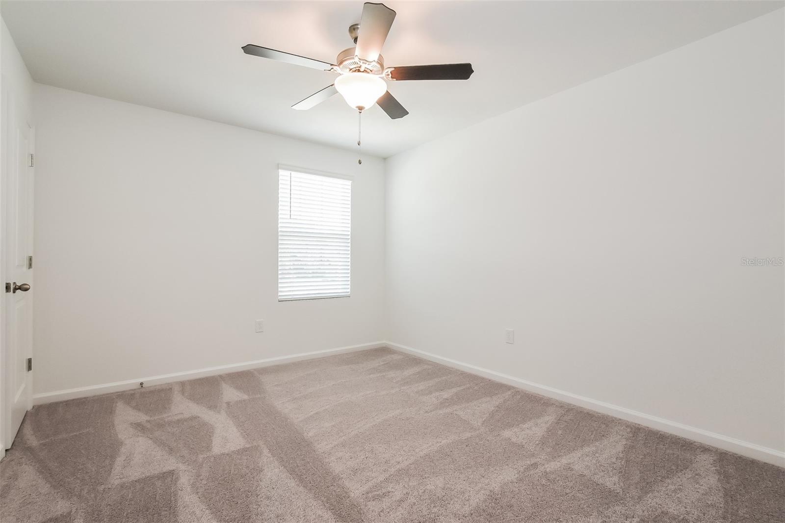 Image 13 of 15 For 2042 Hemingway Circle