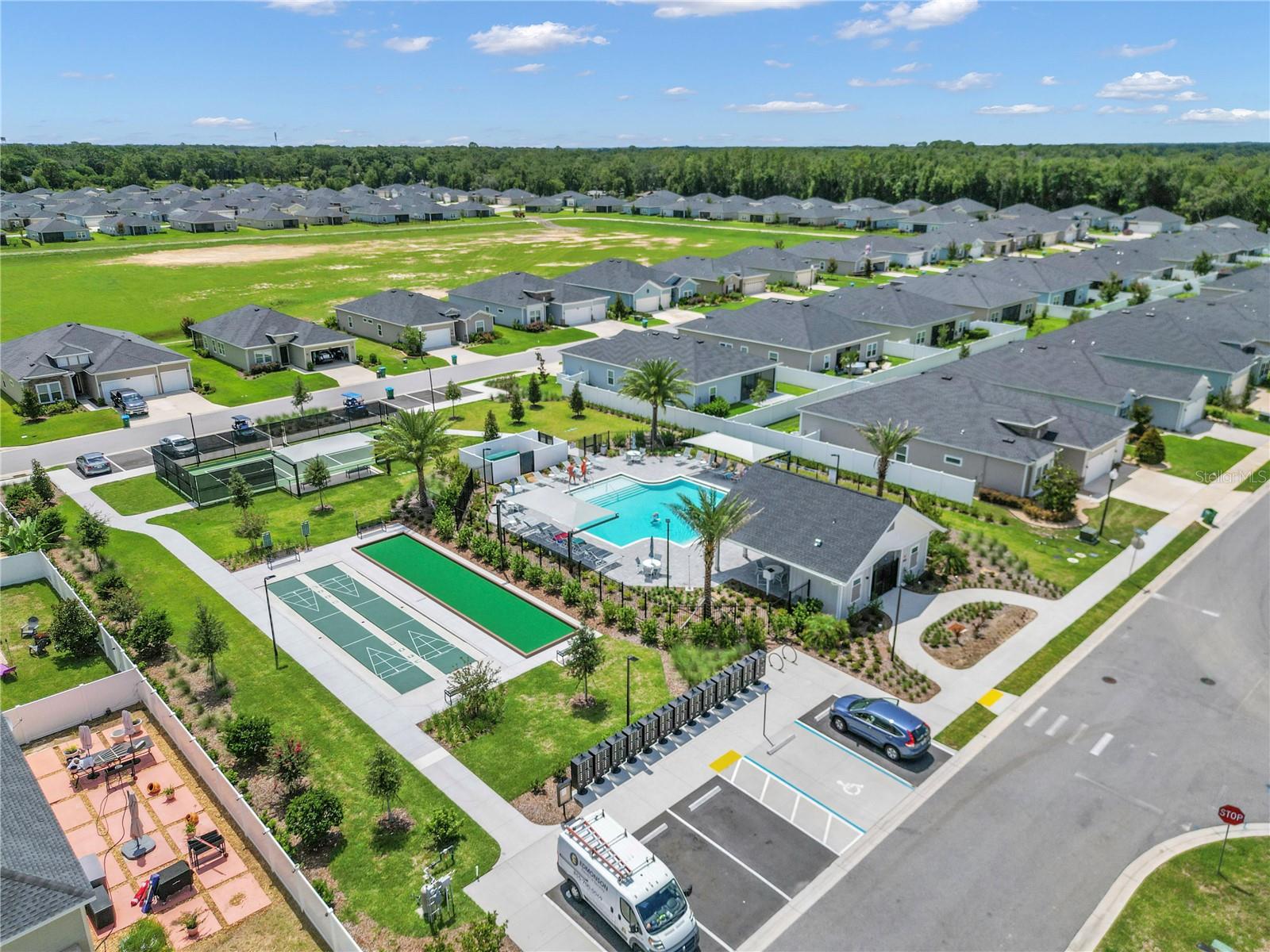 Image 3 of 49 For 7369 77th Avenue