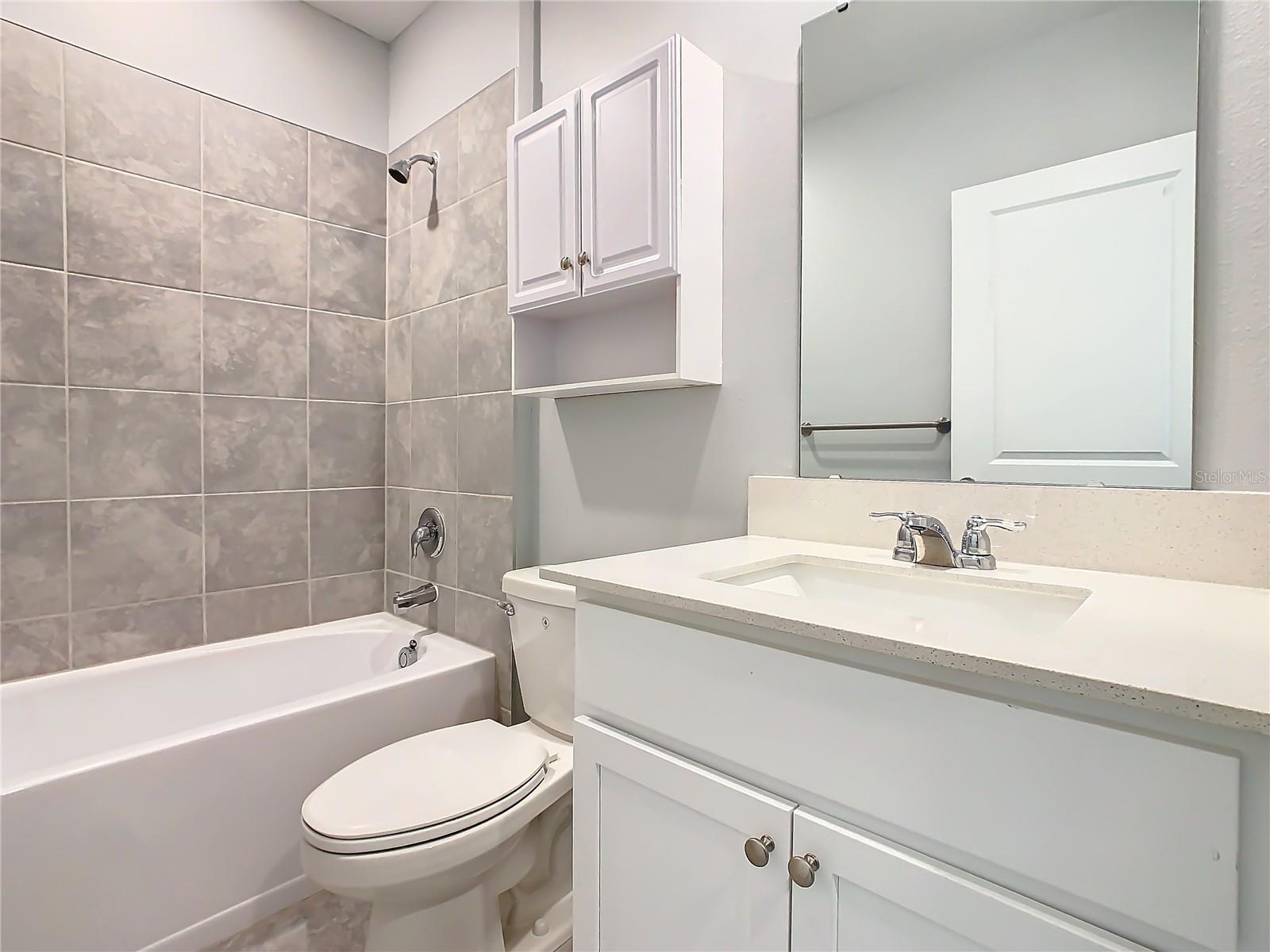 Image 14 of 35 For 1033 Holden Way