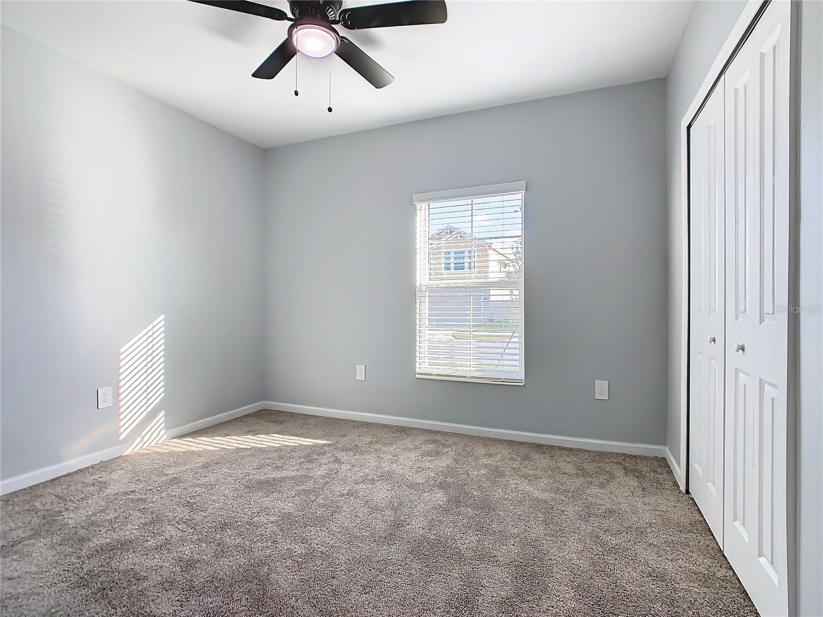 Image 24 of 35 For 1033 Holden Way