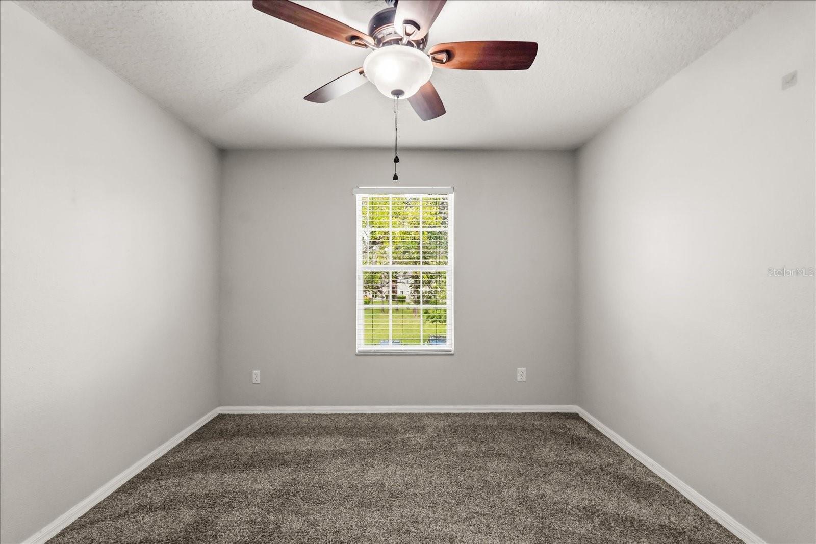 Image 23 of 32 For 13536 Tea Rose Way 119