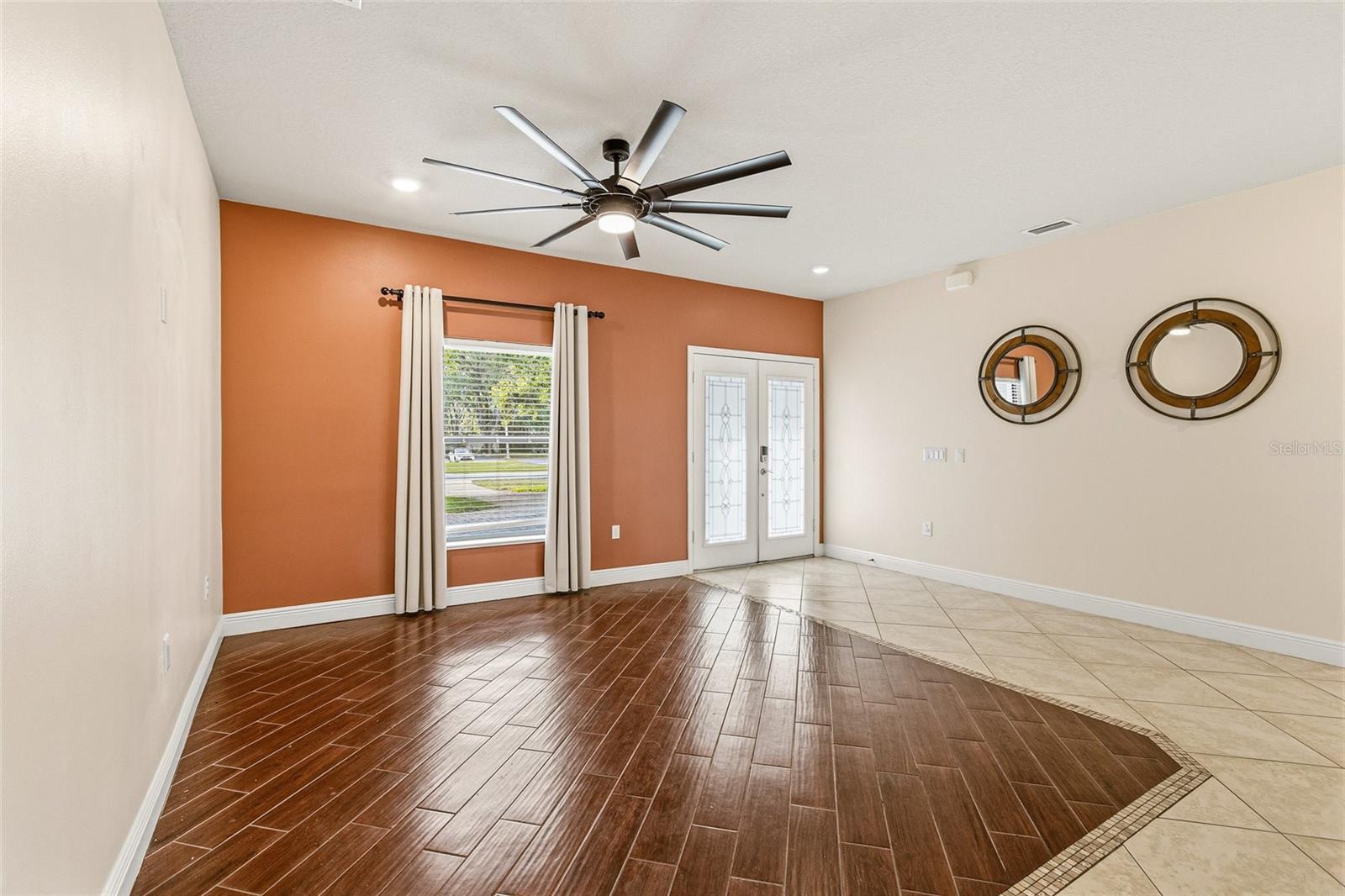 Image 12 of 50 For 4821 Falcon Boulevard