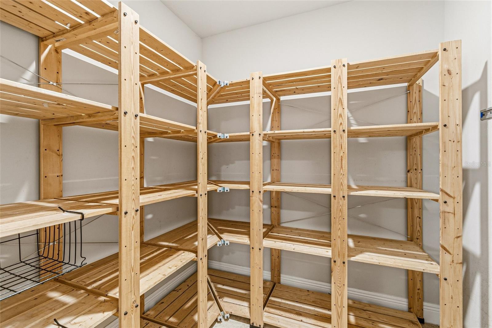 Image 16 of 50 For 4821 Falcon Boulevard