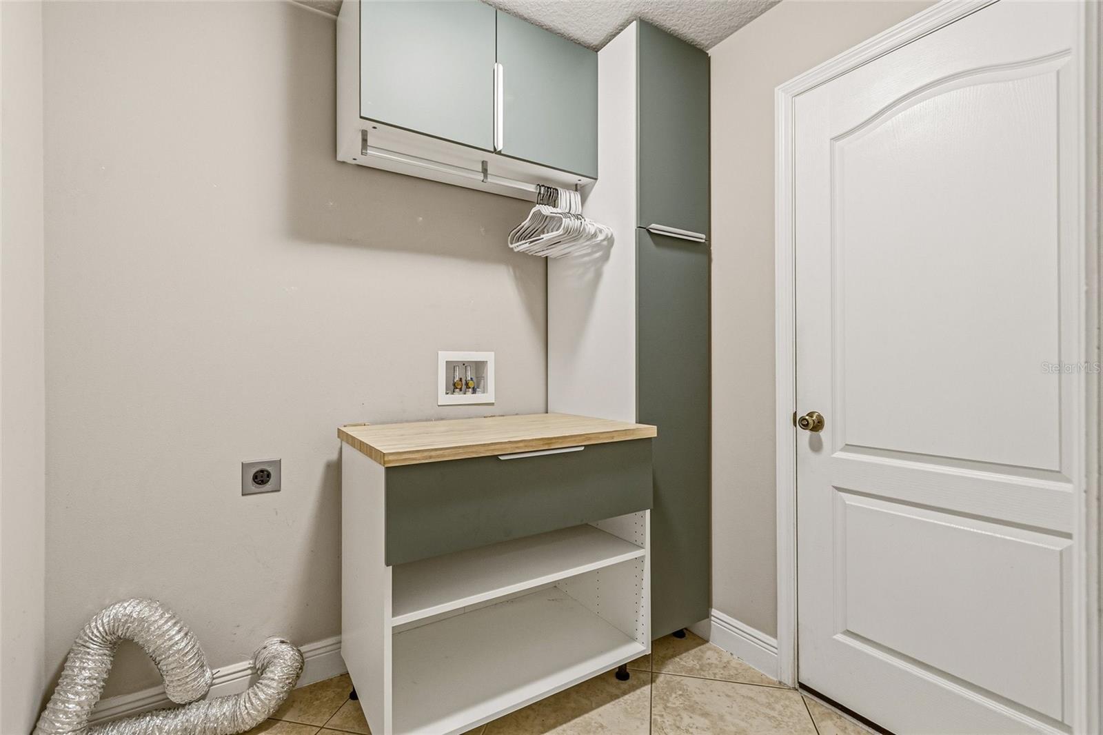 Image 35 of 50 For 4821 Falcon Boulevard