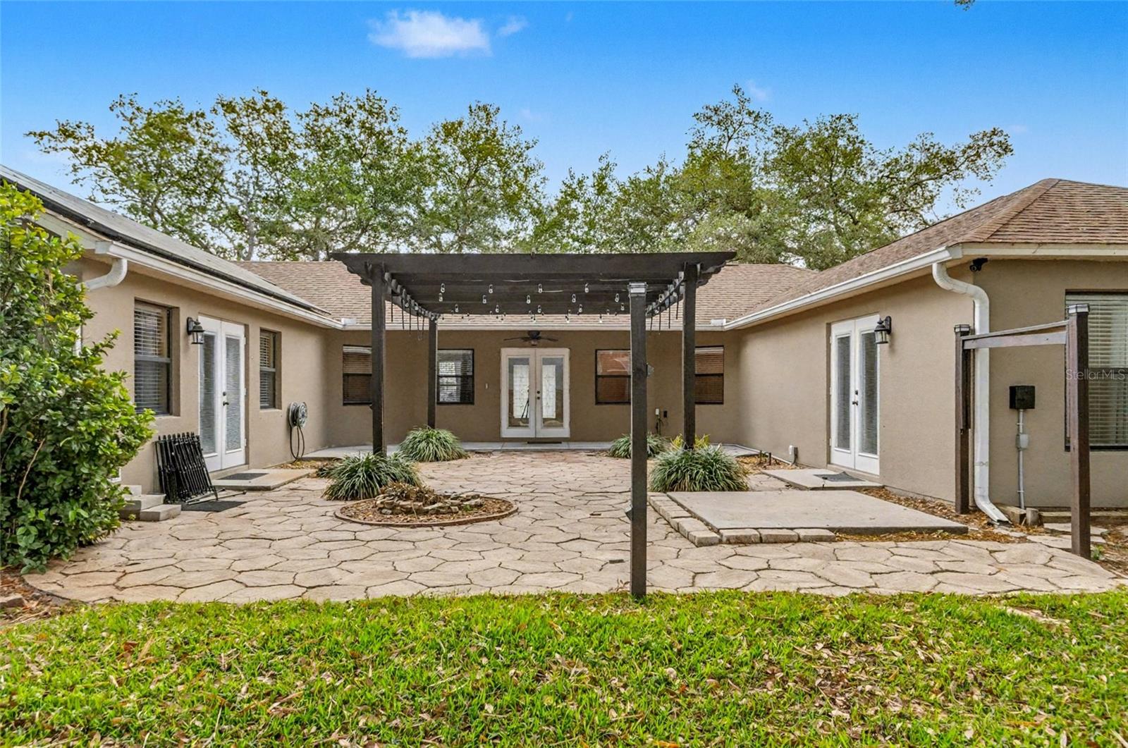 Image 4 of 50 For 4821 Falcon Boulevard