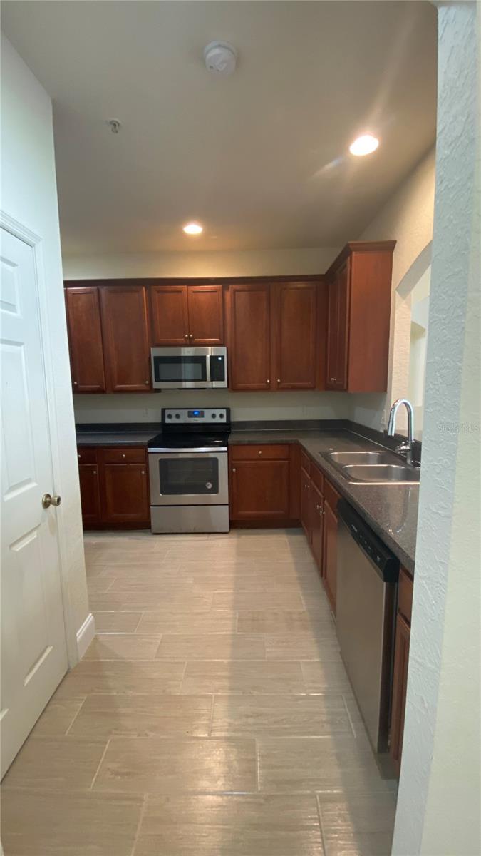 Image 3 of 28 For 2908 Grafton Drive