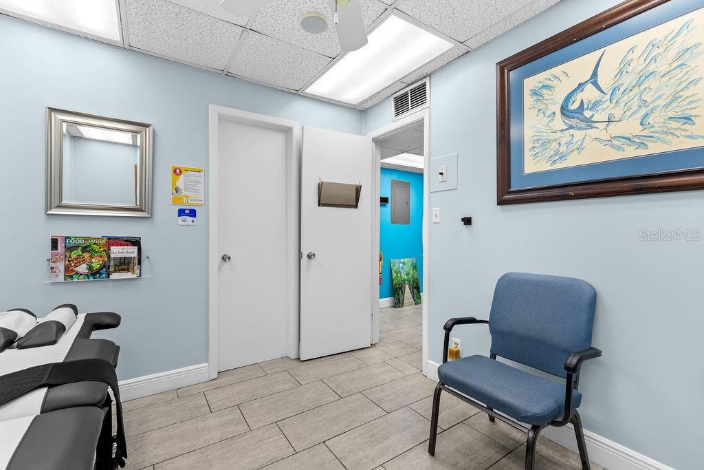 Image 20 of 27 For 111 Fiske Boulevard