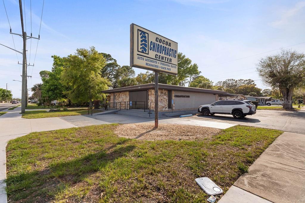 Image 26 of 27 For 111 Fiske Boulevard