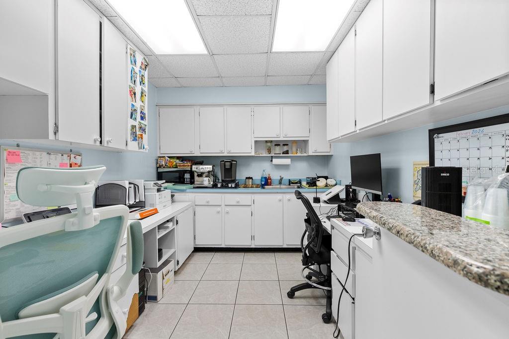 Image 5 of 27 For 111 Fiske Boulevard