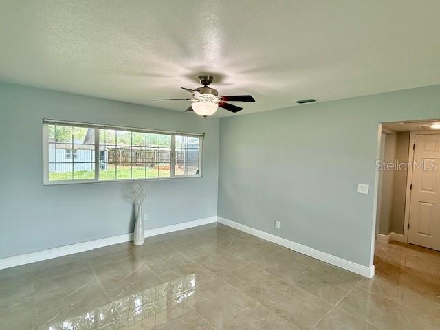 Image 11 of 44 For 1337 Lake Asher Circle