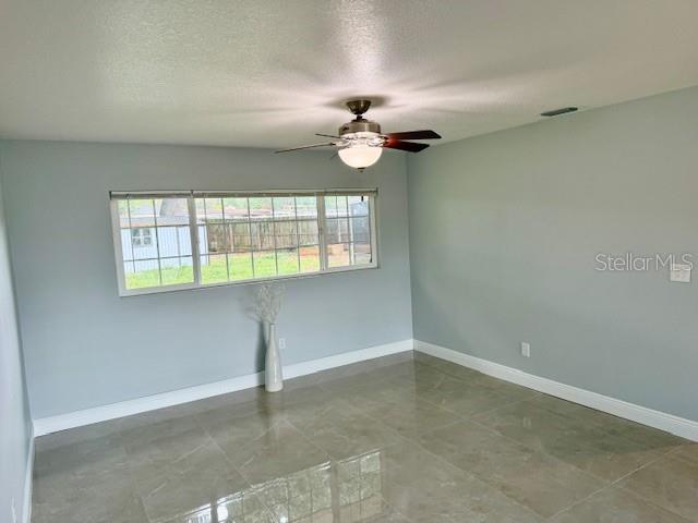 Image 12 of 44 For 1337 Lake Asher Circle