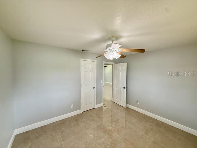 Image 23 of 44 For 1337 Lake Asher Circle