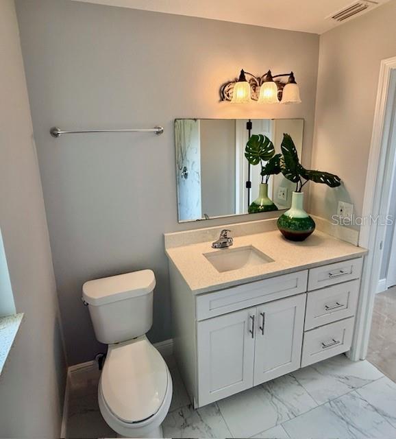 Image 28 of 44 For 1337 Lake Asher Circle