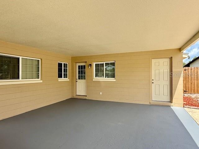 Image 36 of 44 For 1337 Lake Asher Circle