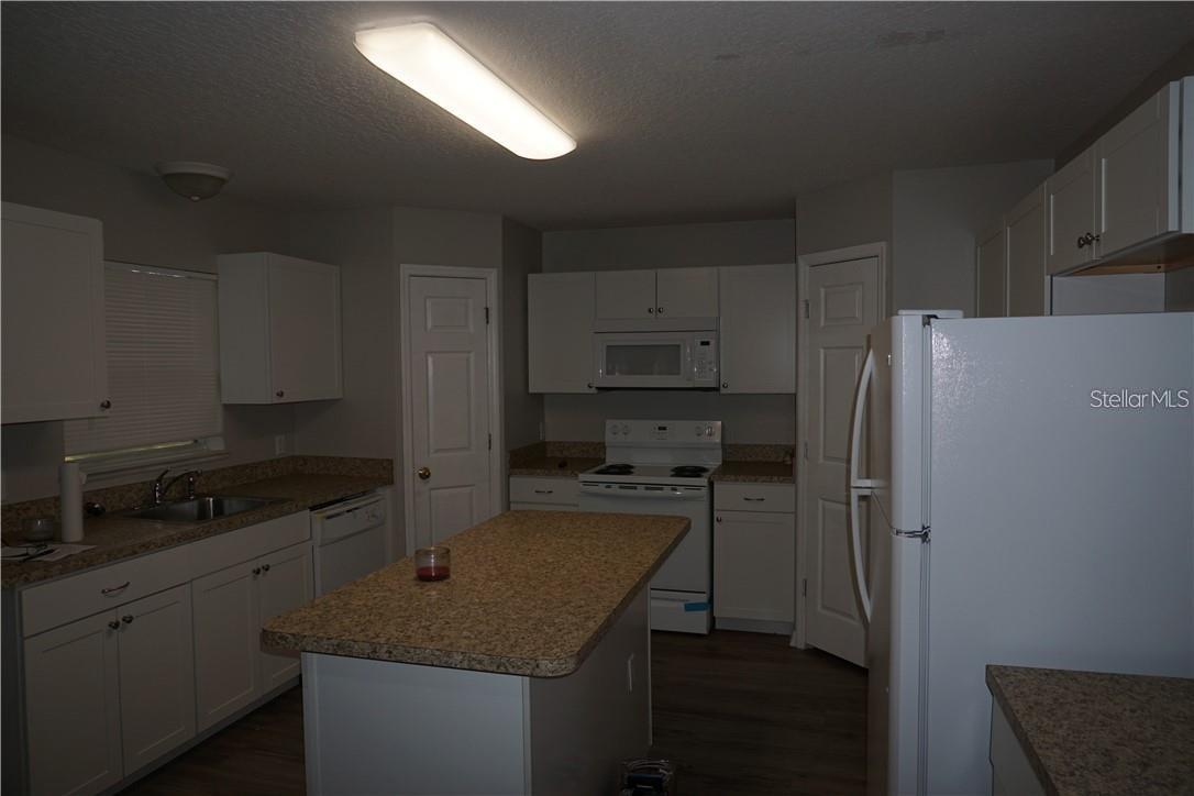 Image 4 of 9 For 1024 Osprey Cove Circle