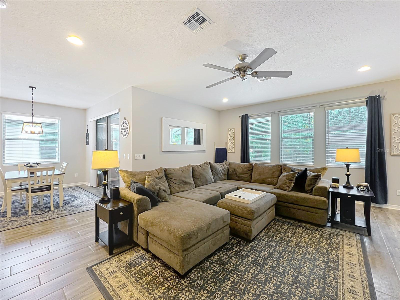 Image 34 of 92 For 2676 Estuary Loop