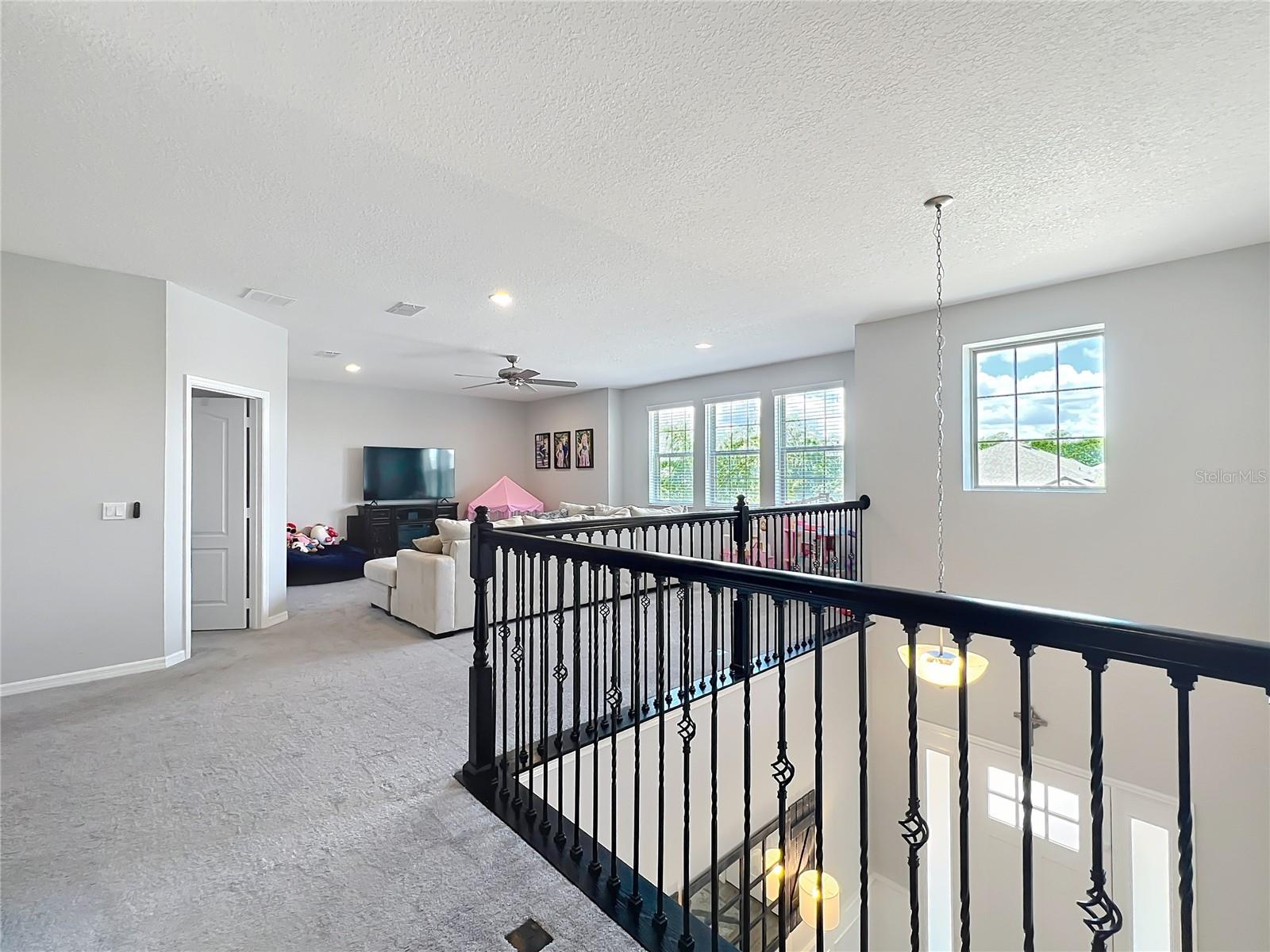 Image 42 of 92 For 2676 Estuary Loop