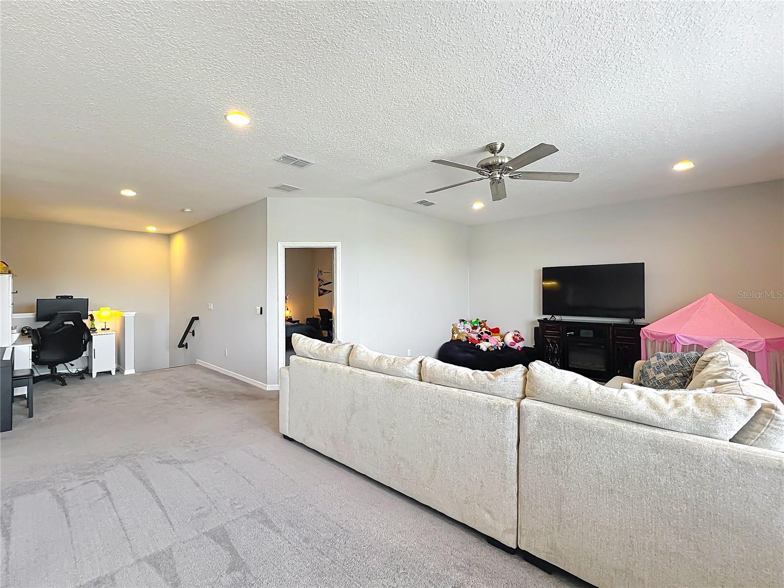 Image 49 of 92 For 2676 Estuary Loop