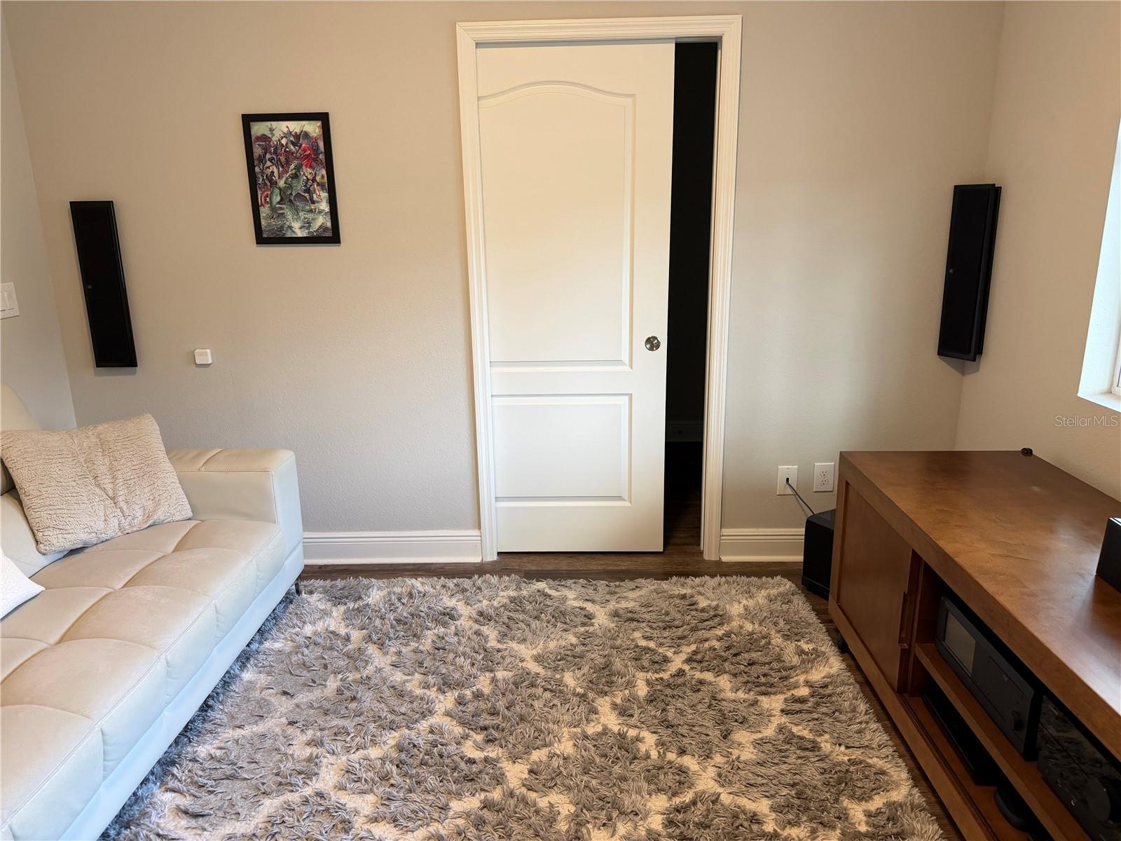 Image 10 of 66 For 6154 Hamlin Reserve Boulevard