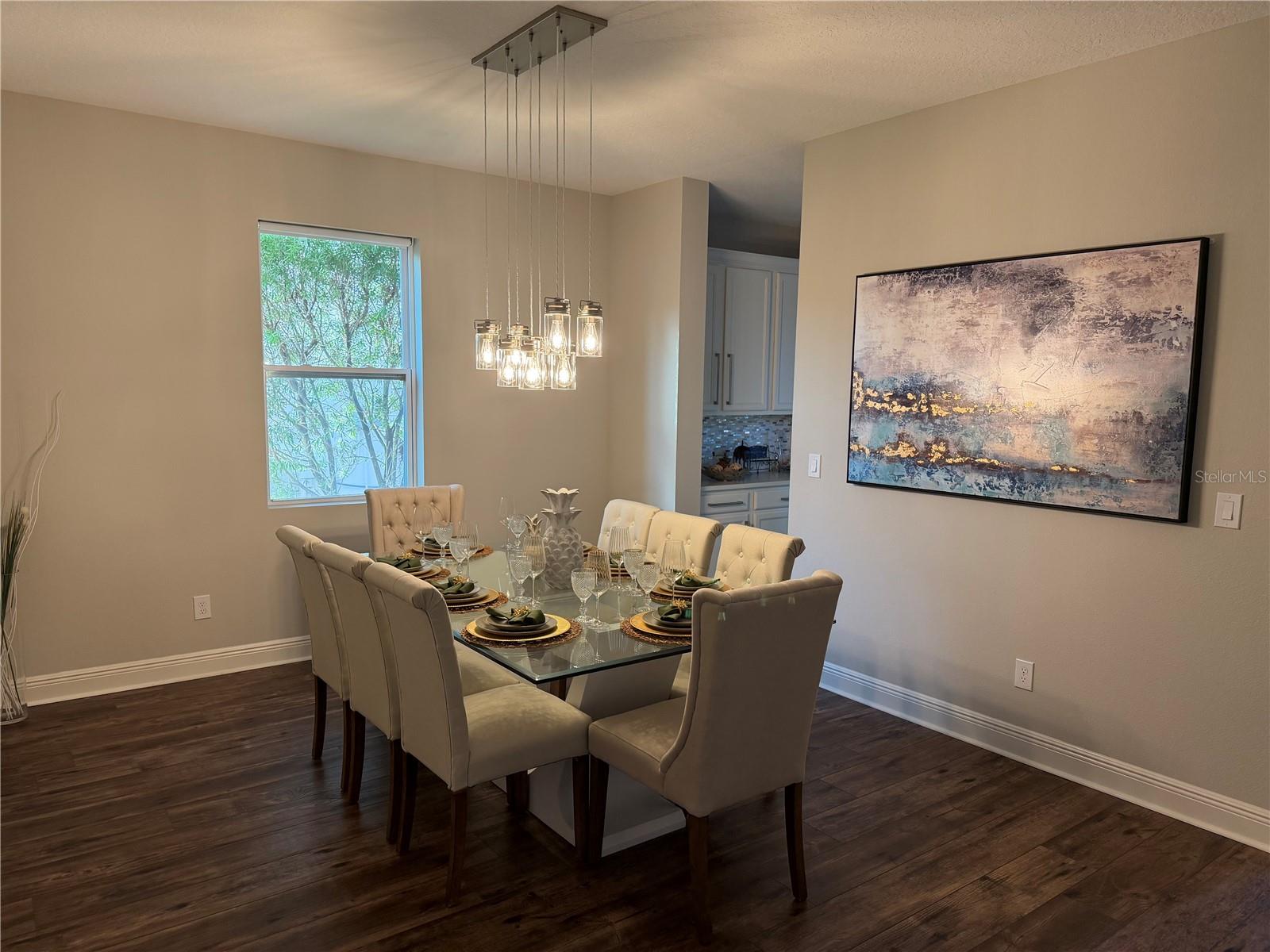 Image 12 of 66 For 6154 Hamlin Reserve Boulevard