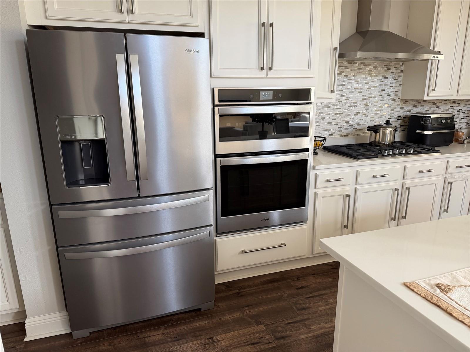 Image 16 of 66 For 6154 Hamlin Reserve Boulevard