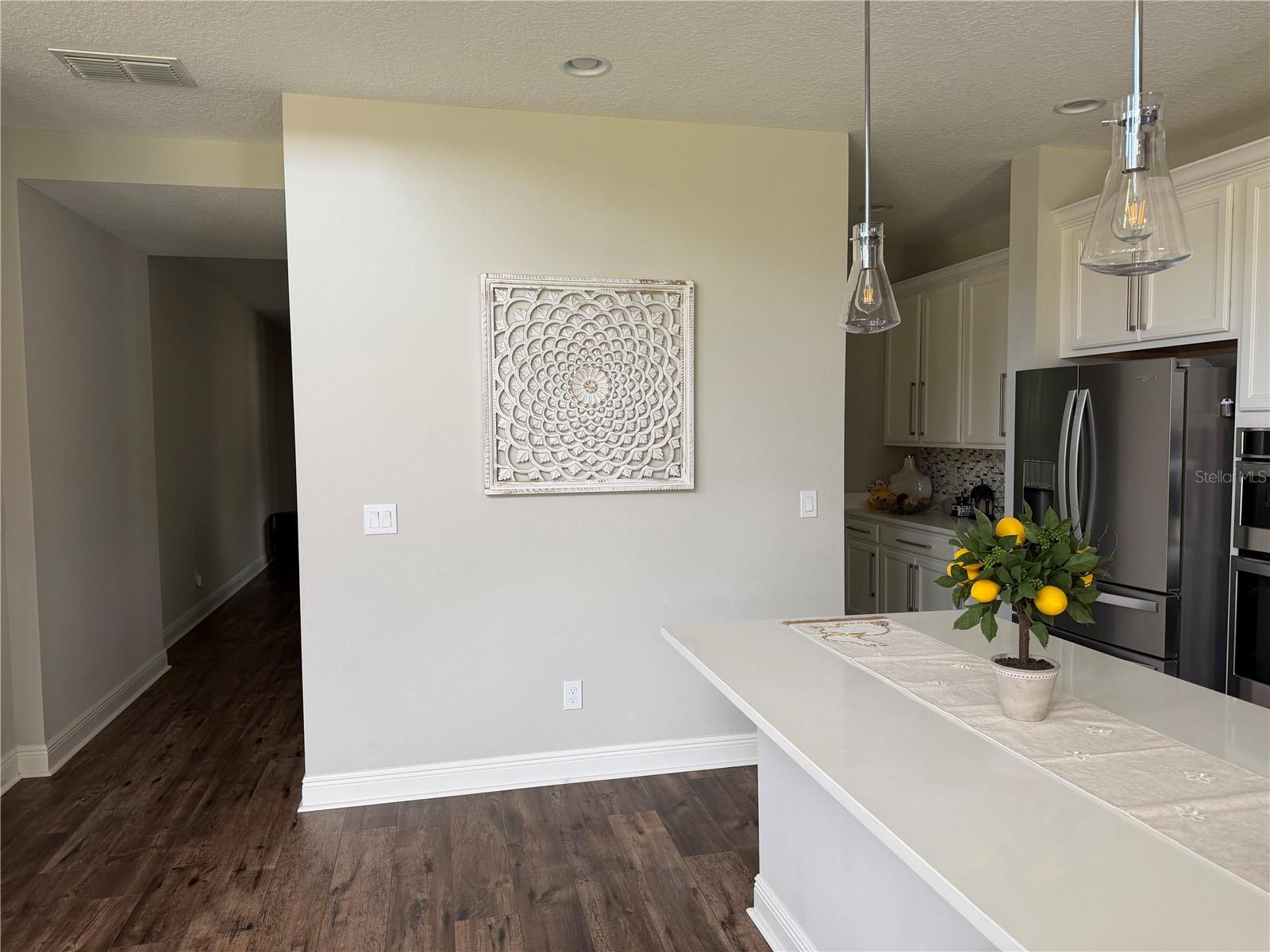 Image 17 of 66 For 6154 Hamlin Reserve Boulevard