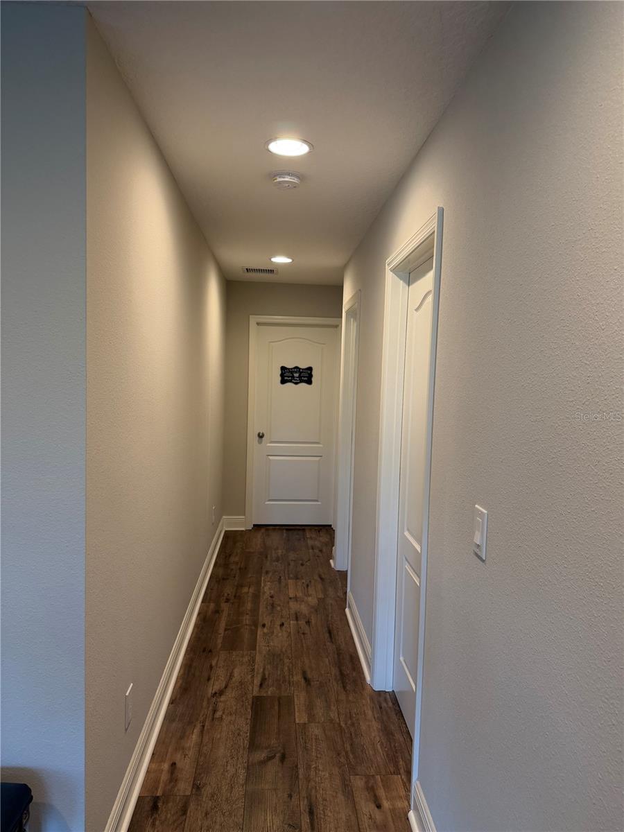 Image 40 of 66 For 6154 Hamlin Reserve Boulevard