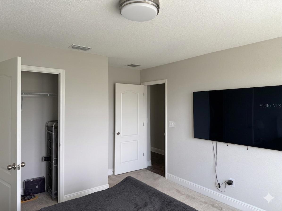 Image 41 of 66 For 6154 Hamlin Reserve Boulevard