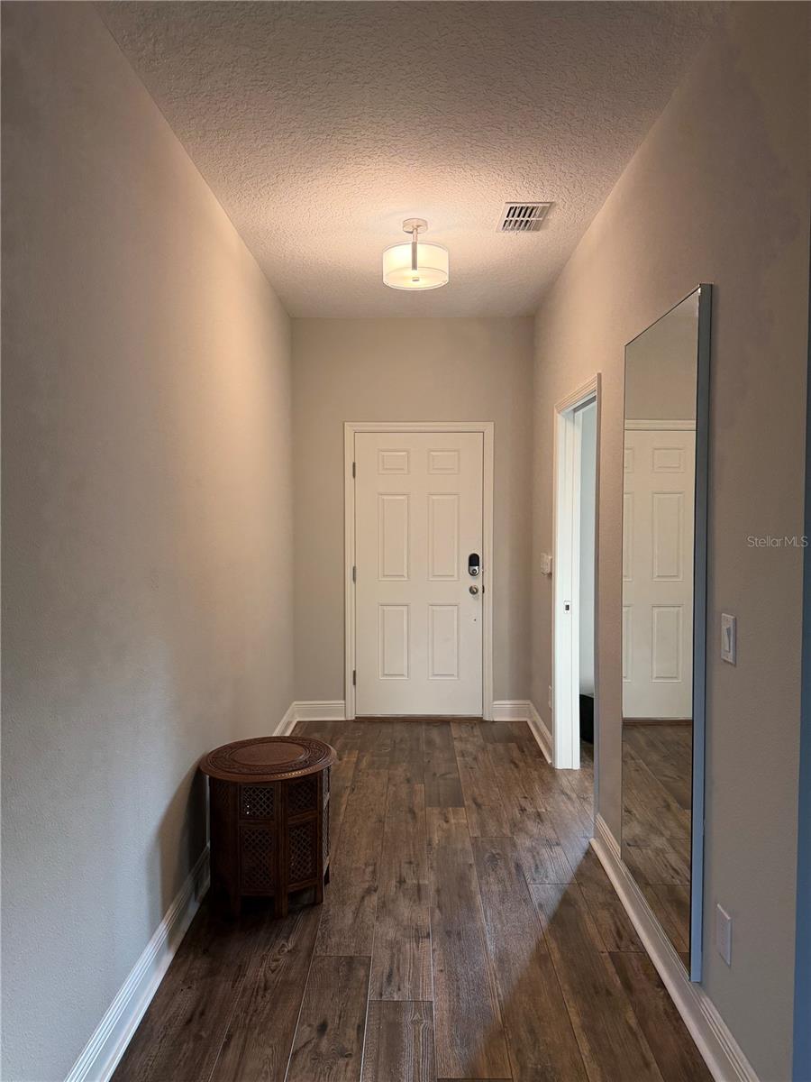 Image 6 of 66 For 6154 Hamlin Reserve Boulevard