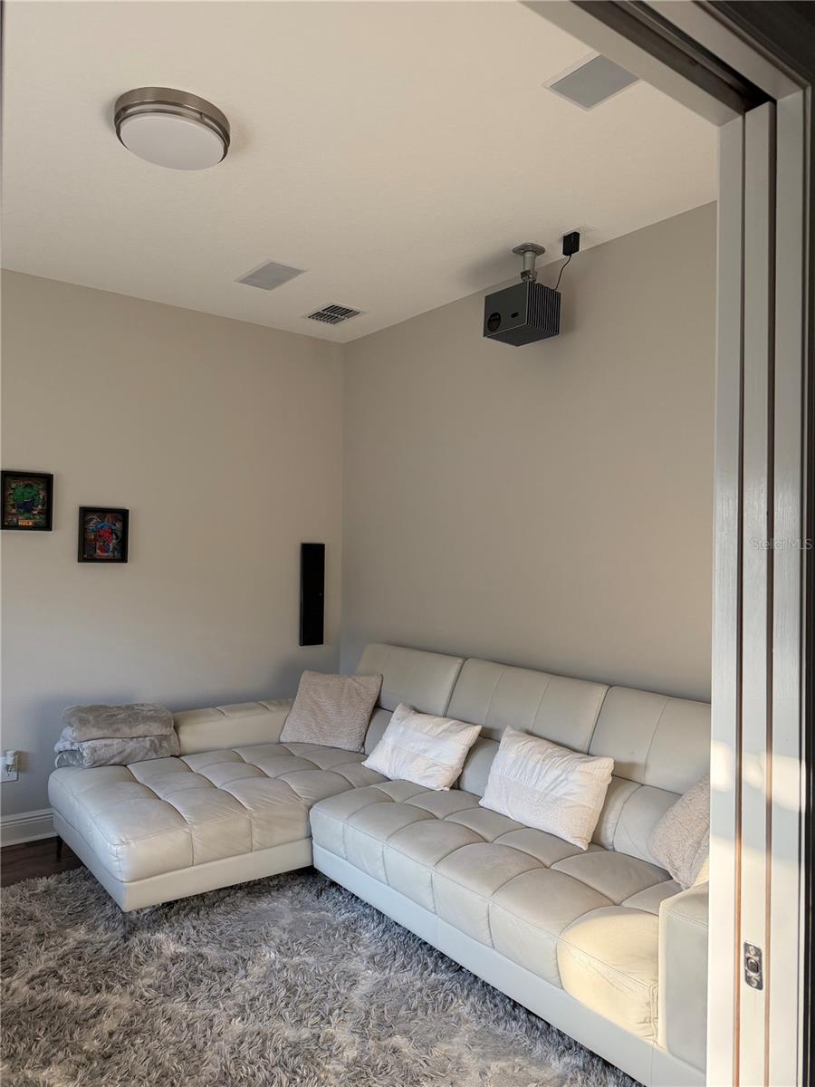 Image 7 of 66 For 6154 Hamlin Reserve Boulevard