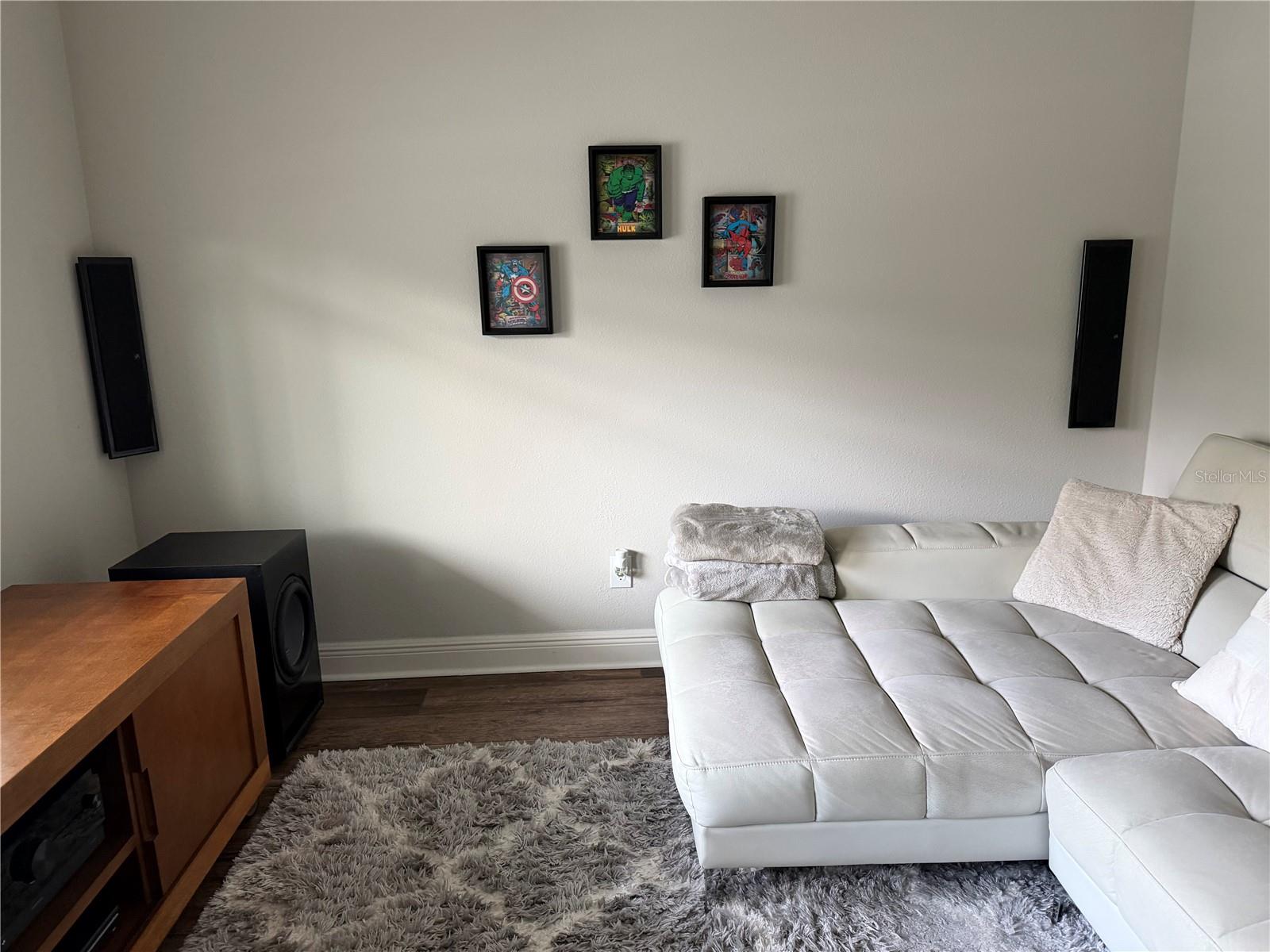 Image 9 of 66 For 6154 Hamlin Reserve Boulevard