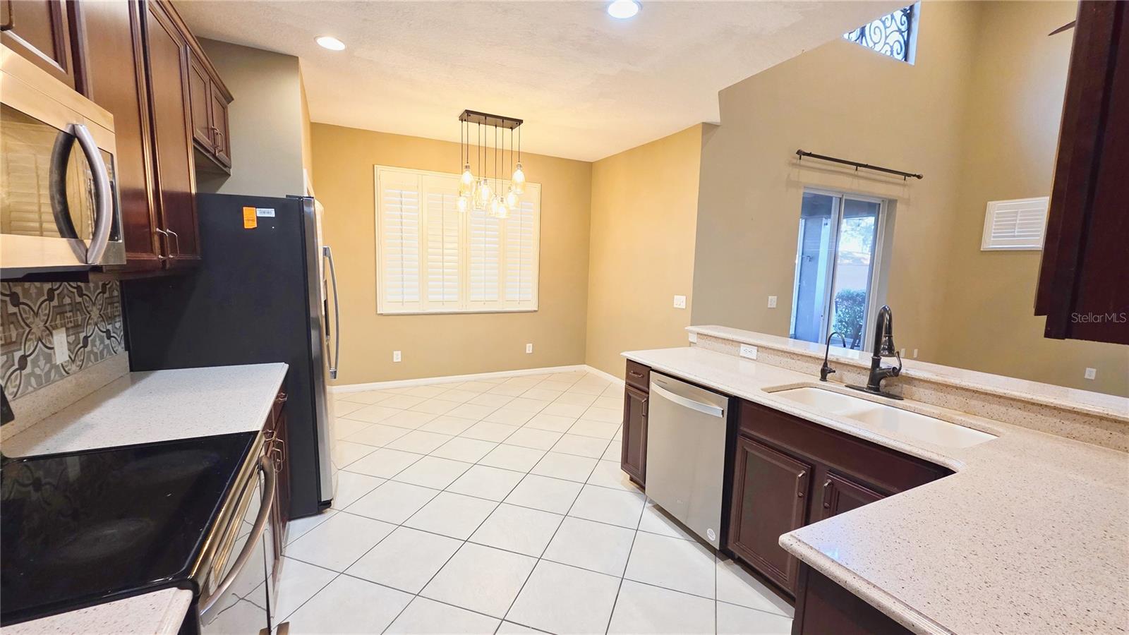 Image 18 of 58 For 1116 Limestone Run