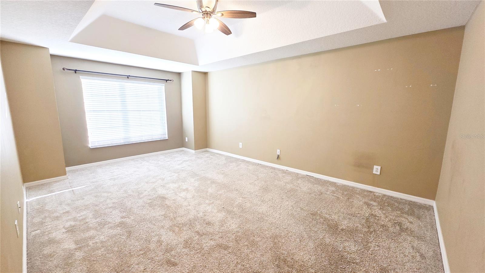 Image 38 of 58 For 1116 Limestone Run