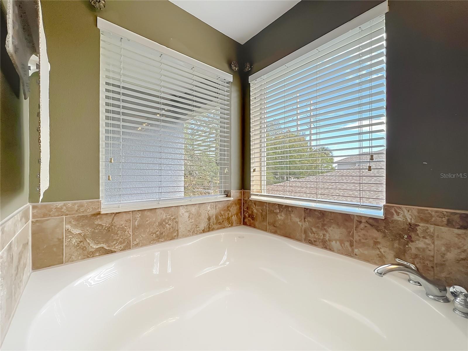 Image 42 of 58 For 1116 Limestone Run