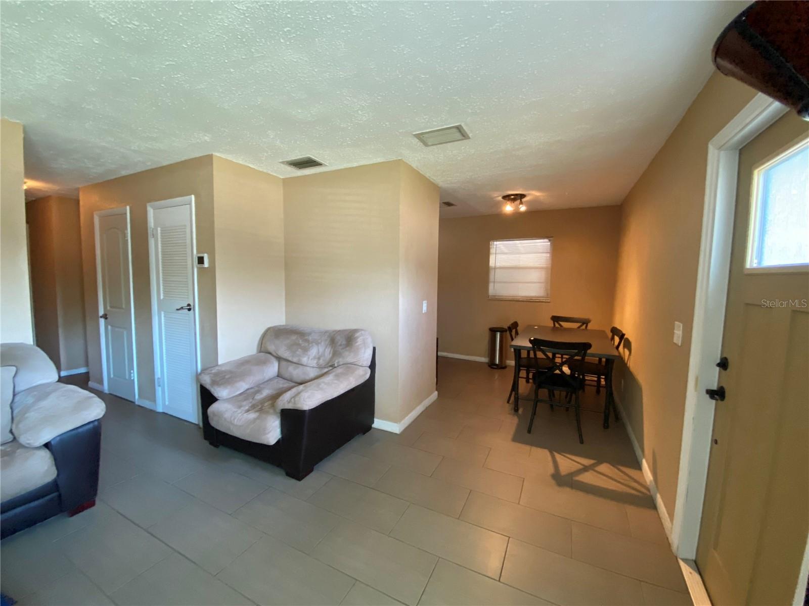 Image 6 of 27 For 4403 Gandy Circle