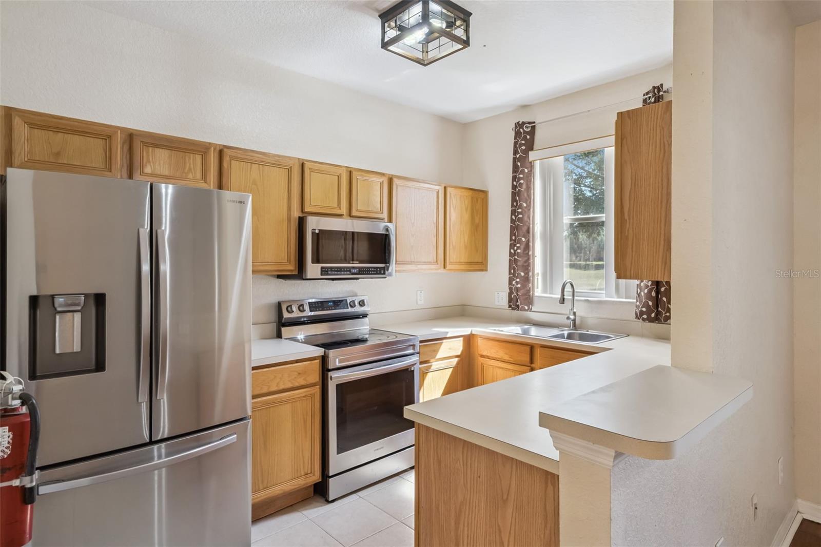 Image 5 of 20 For 114 Bergamo Drive