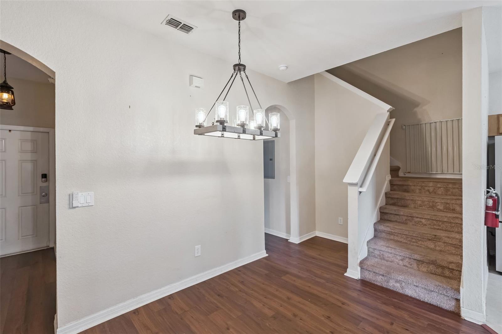 Image 7 of 20 For 114 Bergamo Drive