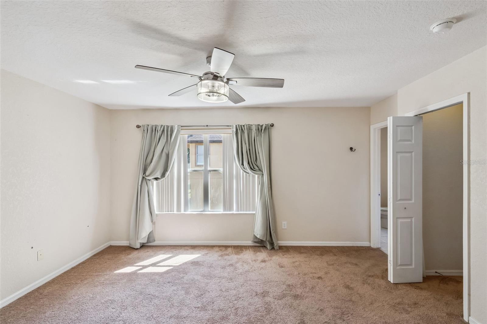 Image 9 of 20 For 114 Bergamo Drive