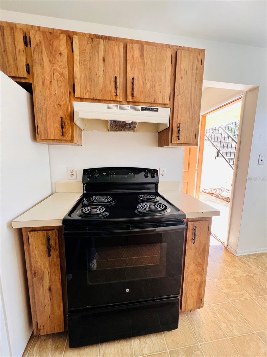 Image 6 of 13 For 2192 Knox Mcrae Drive 1