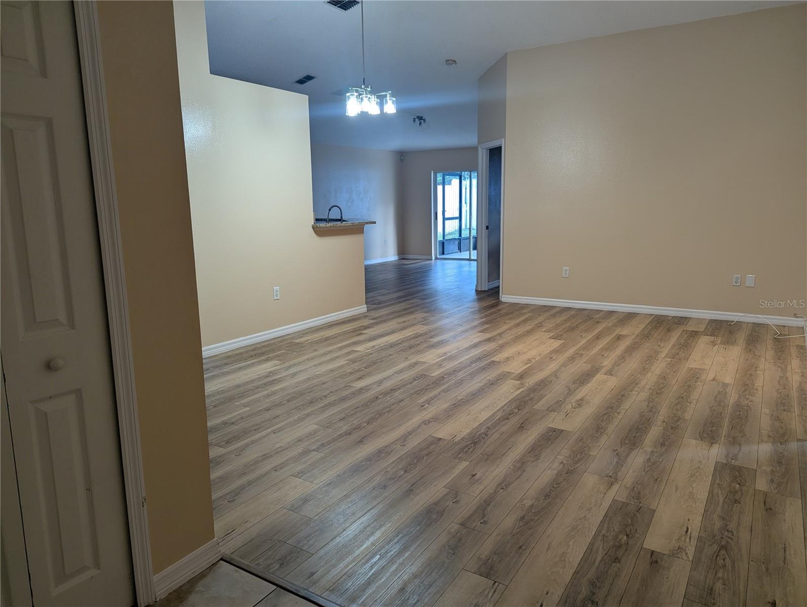 Image 14 of 26 For 10006 Dean Chase Boulevard