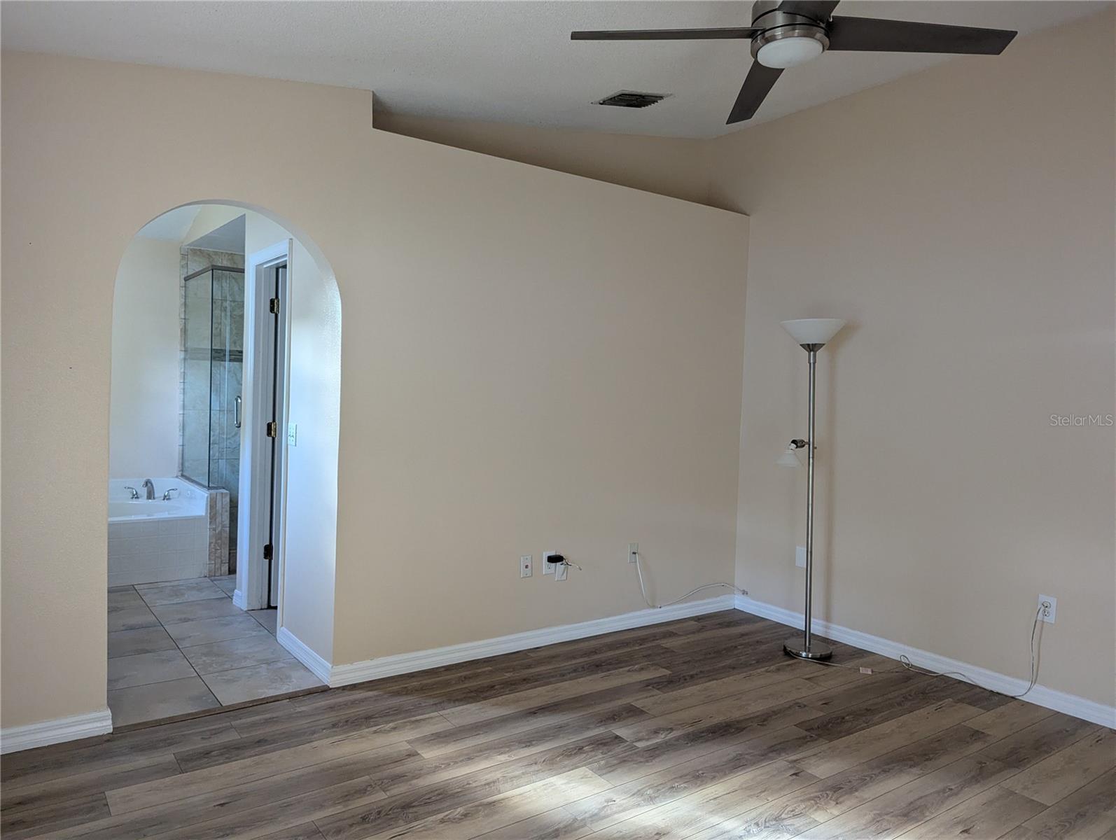 Image 15 of 26 For 10006 Dean Chase Boulevard