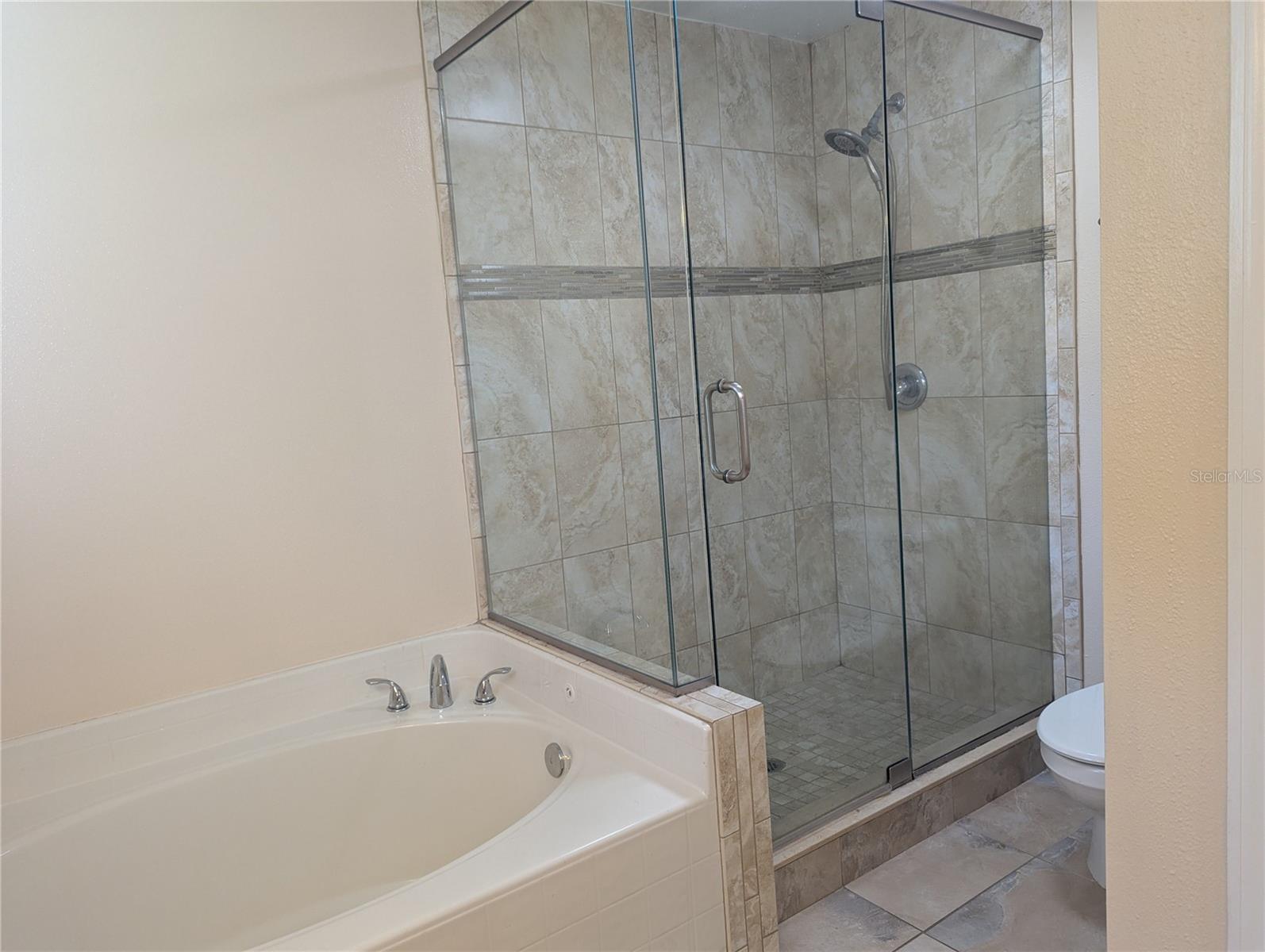 Image 19 of 26 For 10006 Dean Chase Boulevard