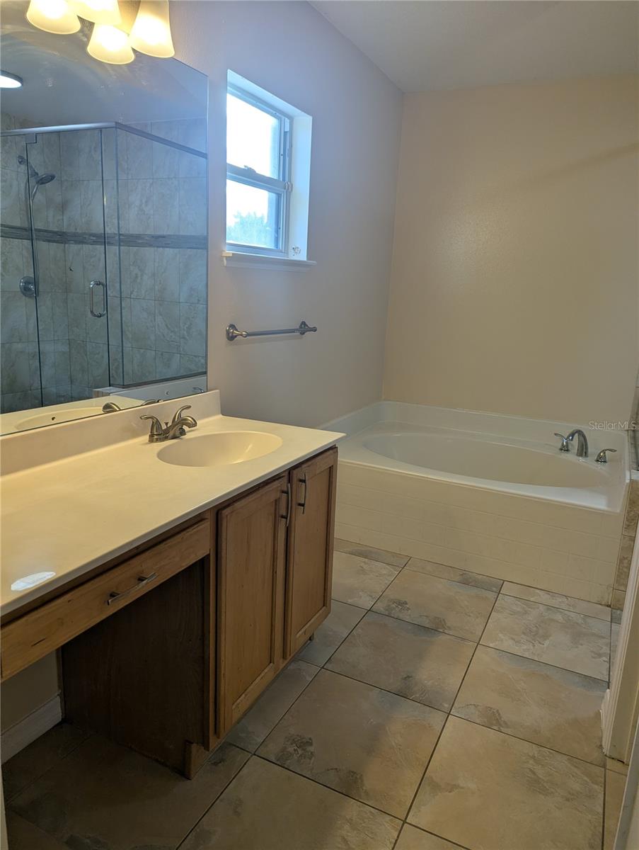 Image 20 of 26 For 10006 Dean Chase Boulevard